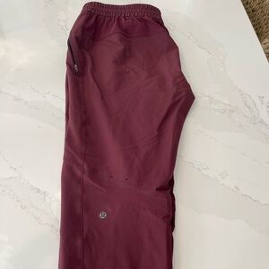 ABC LULU Sz L Mint Condition